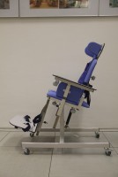 Учебное место учащегося с нарушением ОДА (р. гр. 1,15-1,6 м, столешница из фанеры) - fgospostavki.ru - Первоуральск